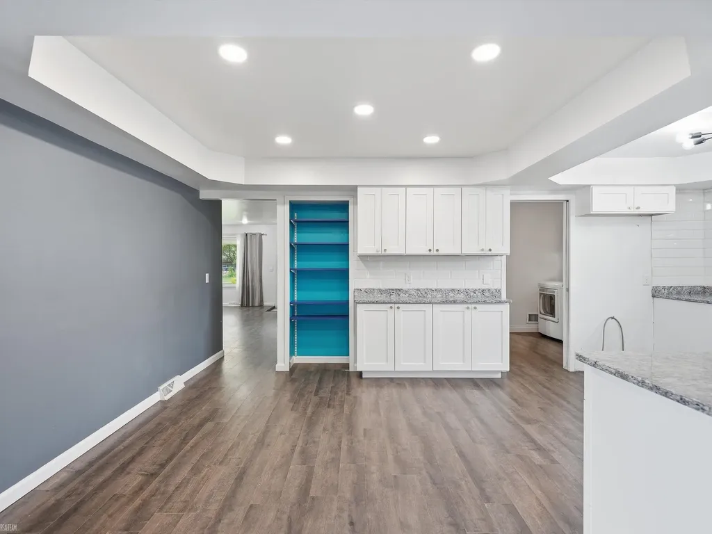 3079 Juanita Drive Sterling Heights City MI 48310