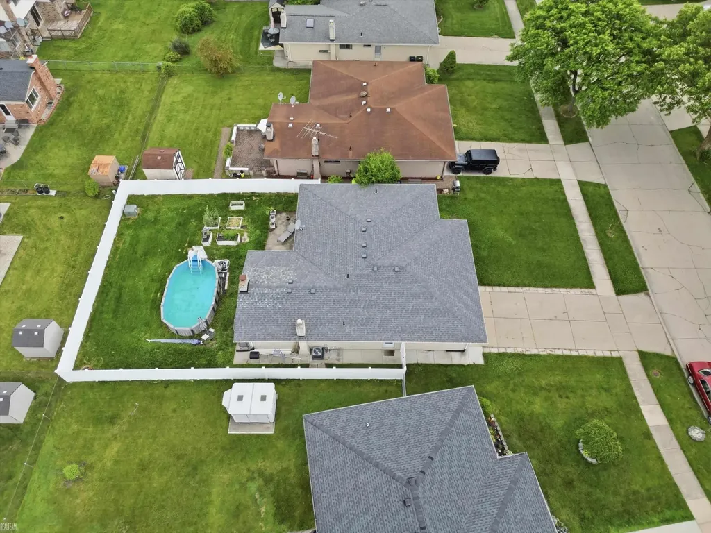 3079 Juanita Drive Sterling Heights City MI 48310