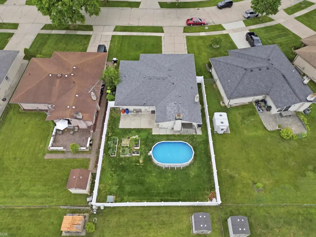 3079 Juanita Drive Sterling Heights City MI 48310