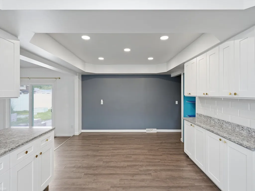 3079 Juanita Drive Sterling Heights City MI 48310
