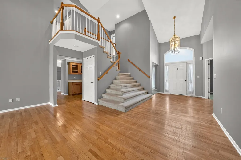 51251 Westwood Drive Macomb Township MI 48042