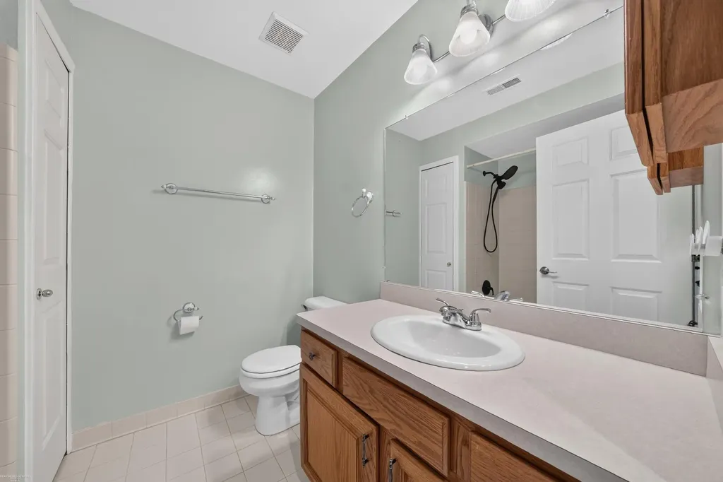 51251 Westwood Drive Macomb Township MI 48042