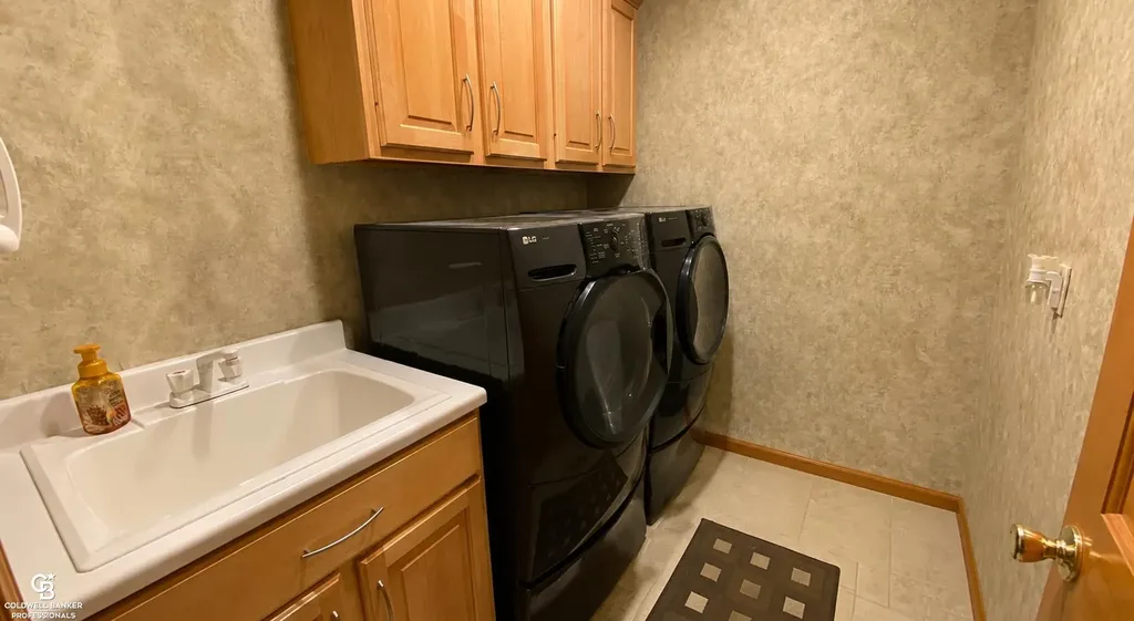 47351 Bobwhite Lane Shelby Charter Township MI 48315