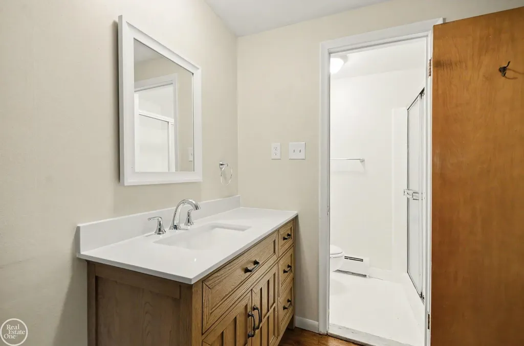 2959 Rambling Way Bloomfield Hills City MI 48302
