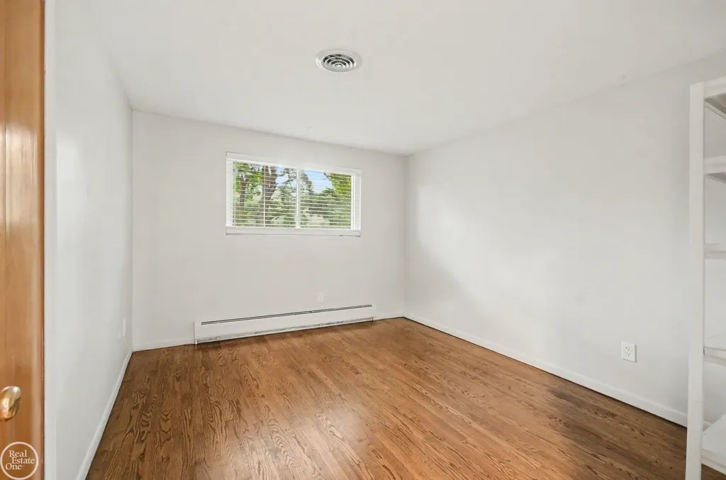 2959 Rambling Way Bloomfield Hills City MI 48302