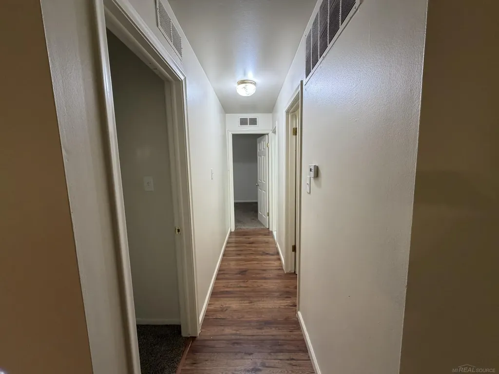 39435 Van Dyke Avenue Sterling Heights City MI 48313