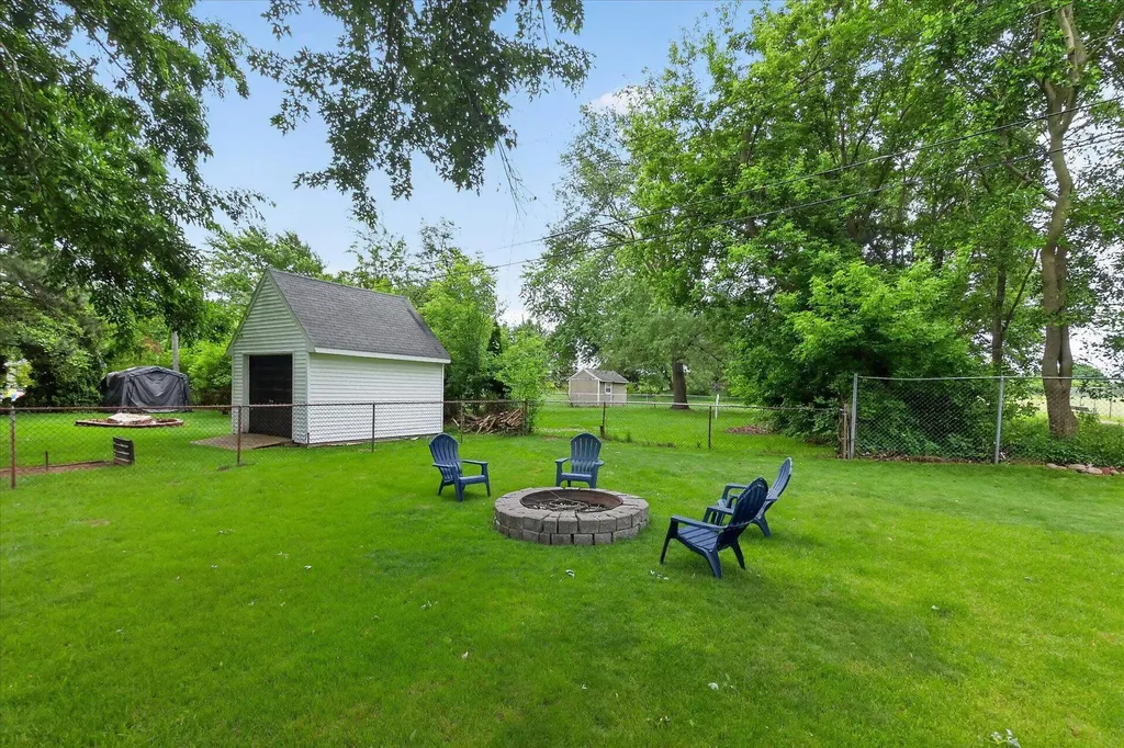 5845 Olympic Parkway Waterford Charter Township MI 48329
