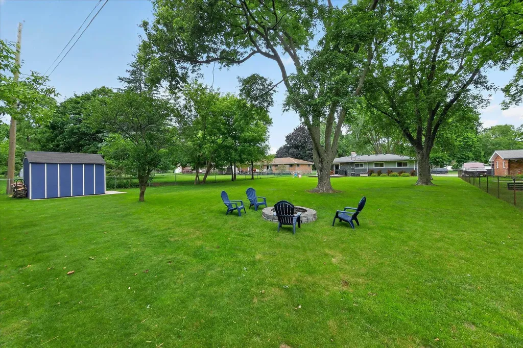 5845 Olympic Parkway Waterford Charter Township MI 48329