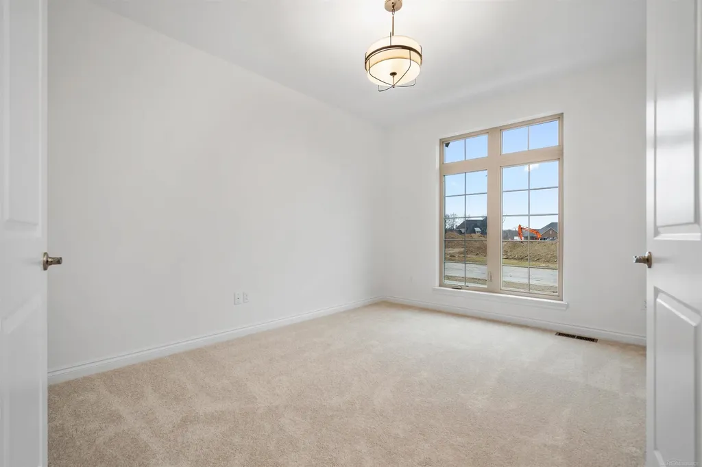 55735 Bay Oaks Court Shelby Charter Township MI 48315
