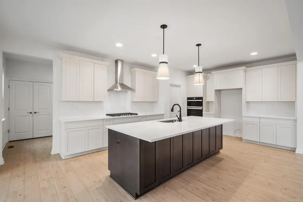 55735 Bay Oaks Court Shelby Charter Township MI 48315