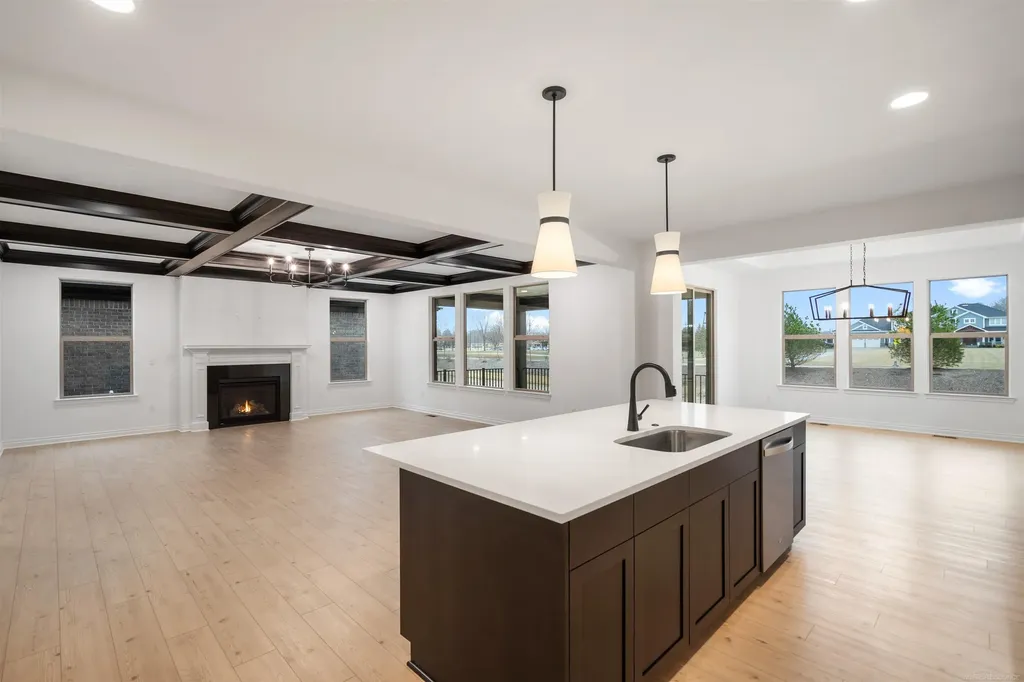 55735 Bay Oaks Court Shelby Charter Township MI 48315