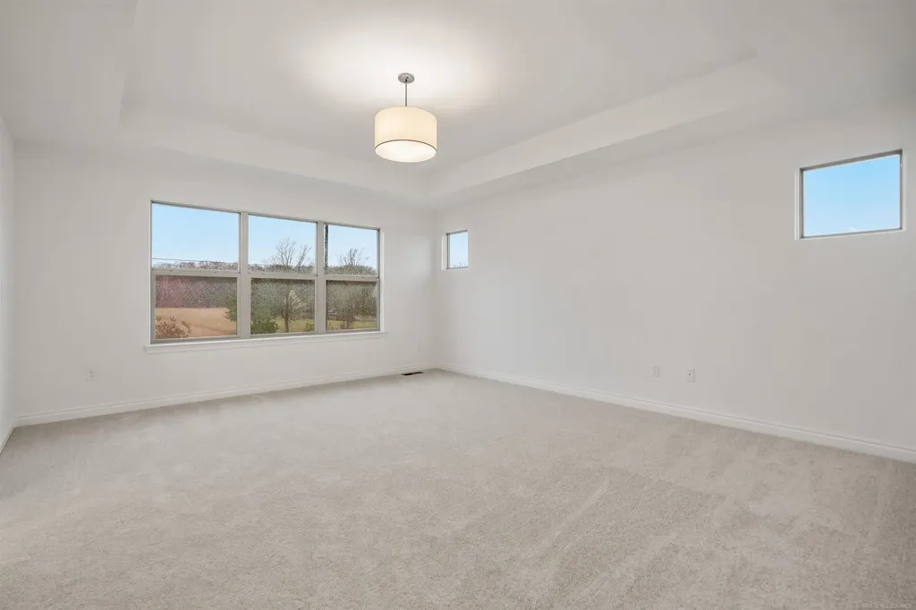 55735 Bay Oaks Court Shelby Charter Township MI 48315