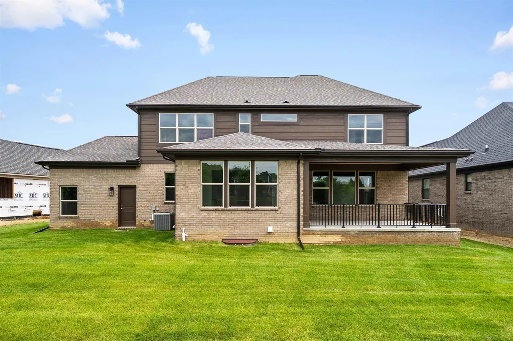 55735 Bay Oaks Court Shelby Charter Township MI 48315
