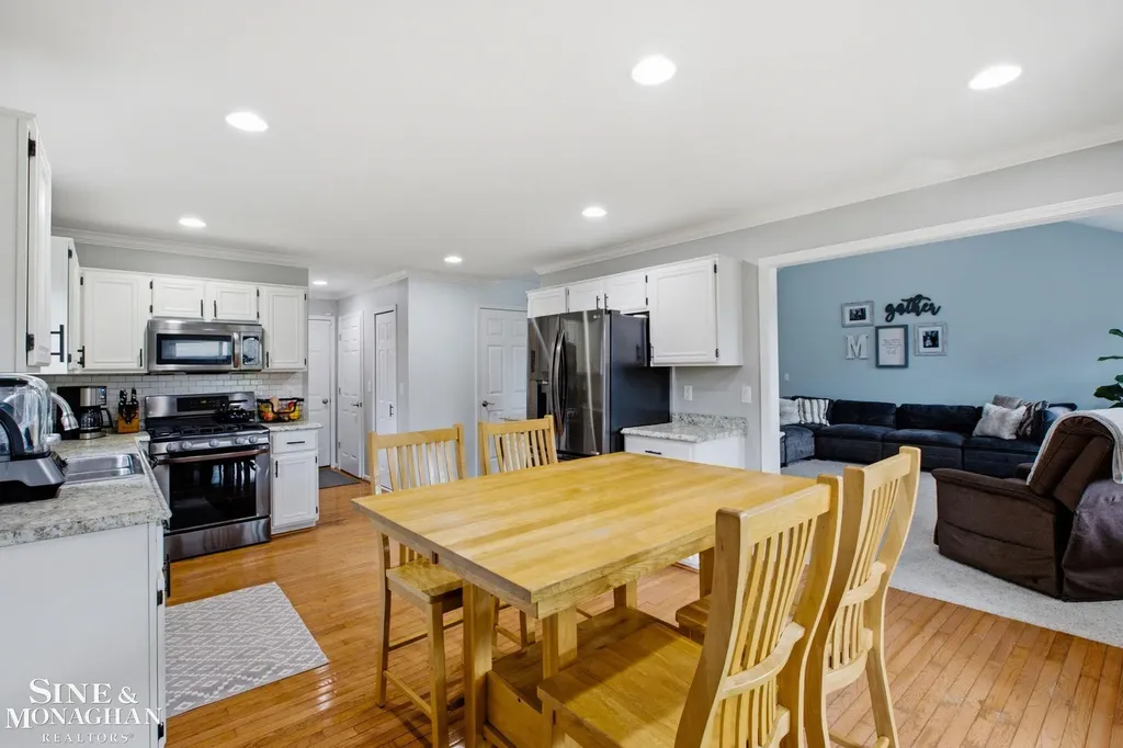 21712 Sabrina Drive Macomb Township MI 48044