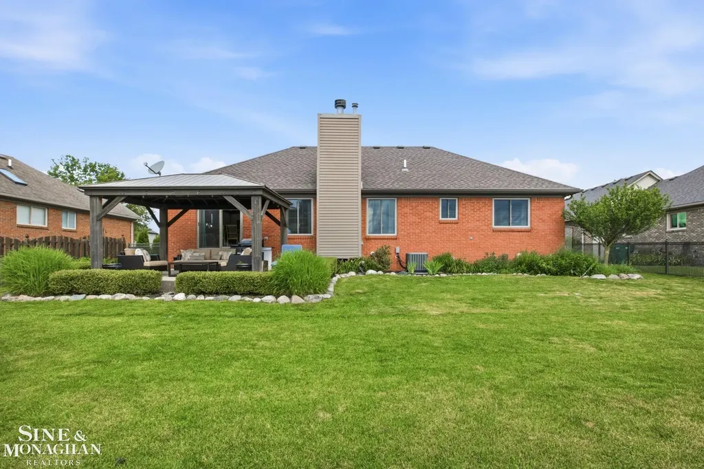 21712 Sabrina Drive Macomb Township MI 48044