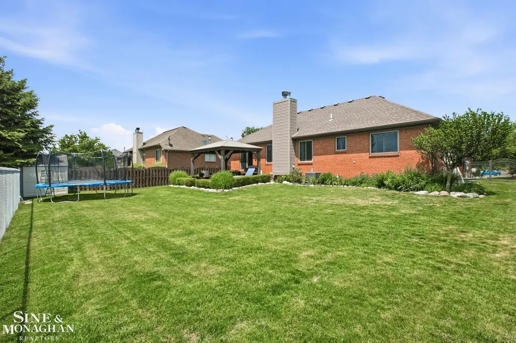 21712 Sabrina Drive Macomb Township MI 48044