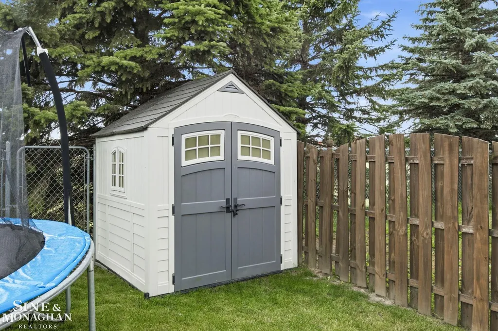 21712 Sabrina Drive Macomb Township MI 48044