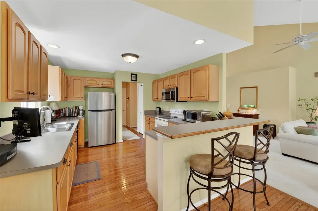 4288 Gardenia Drive Sterling Heights City MI 48314