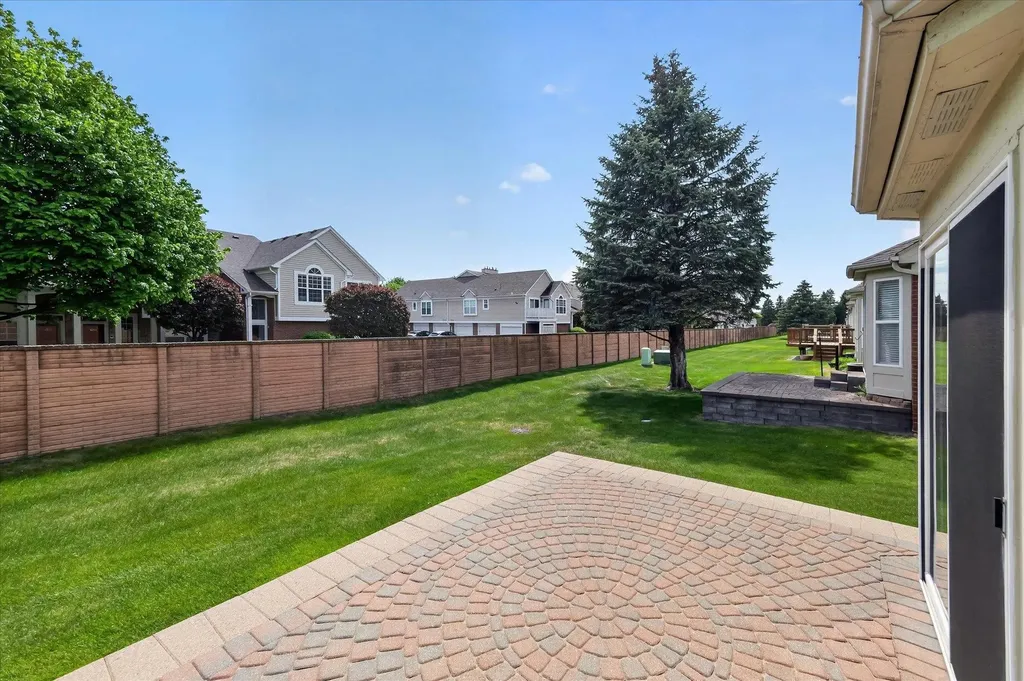 4288 Gardenia Drive Sterling Heights City MI 48314