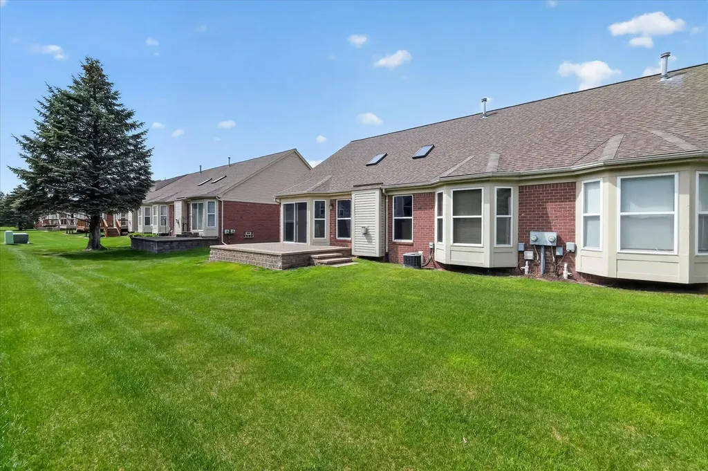 4288 Gardenia Drive Sterling Heights City MI 48314