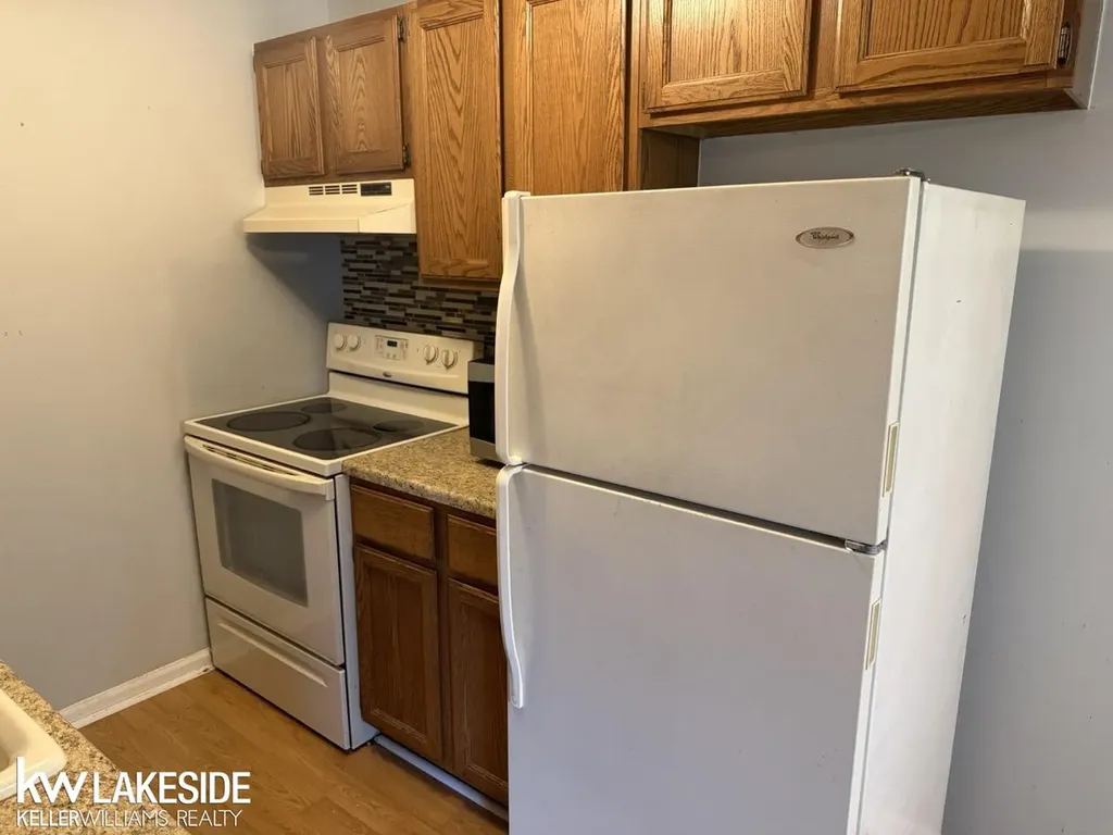 27722 Harrison Woods Lane Harrison Charter Township MI 48045