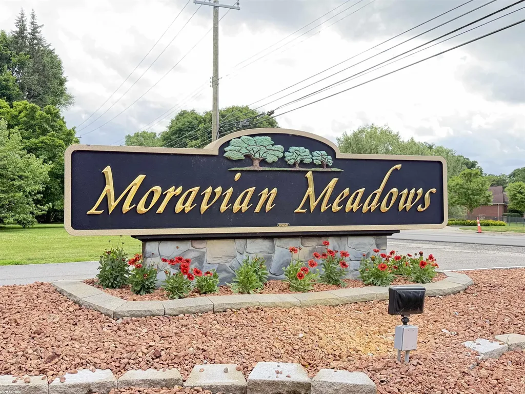 20344 Majestic Boulevard Clinton Charter Township MI 48036