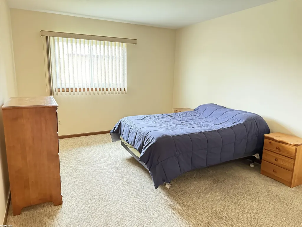 20344 Majestic Boulevard Clinton Charter Township MI 48036