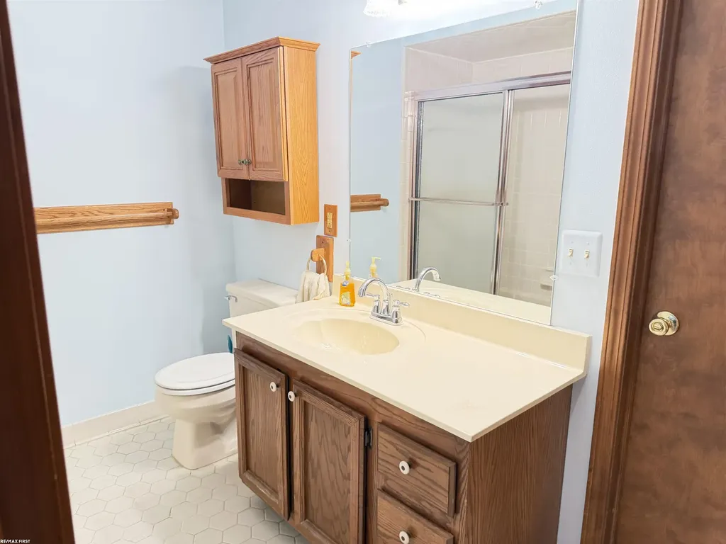 20344 Majestic Boulevard Clinton Charter Township MI 48036