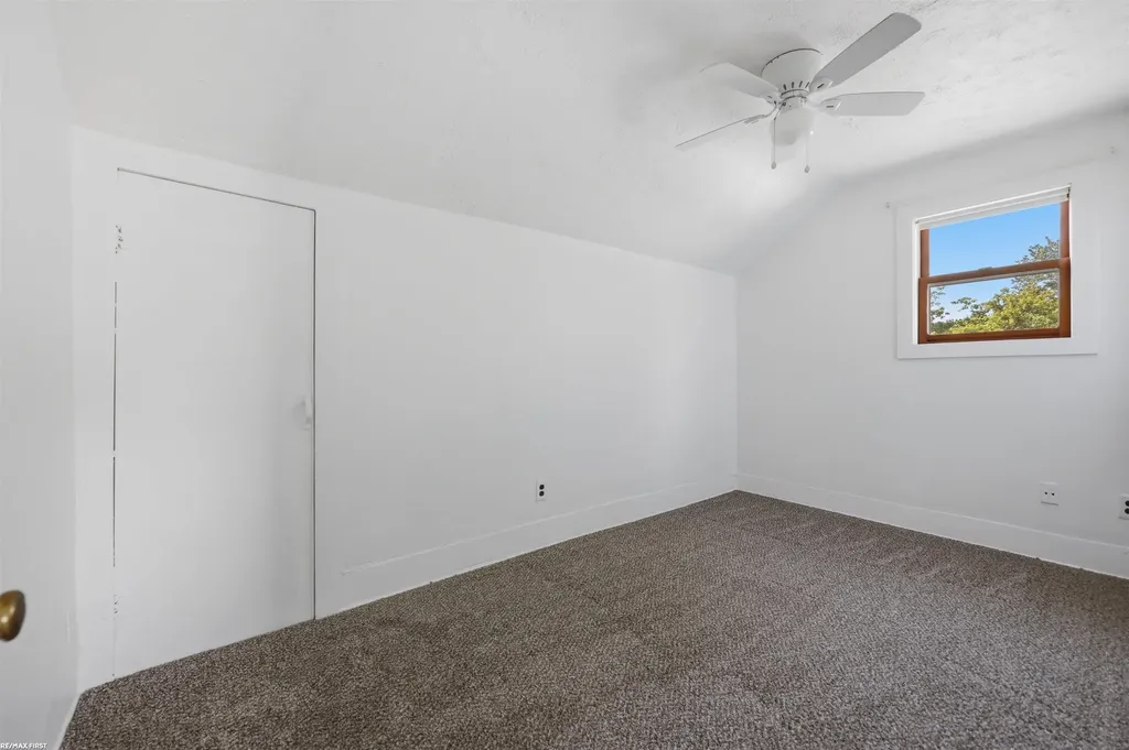 29 Pickford Road Kimball Township MI 48074