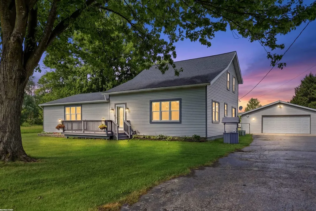 29 Pickford Road Kimball Township MI 48074