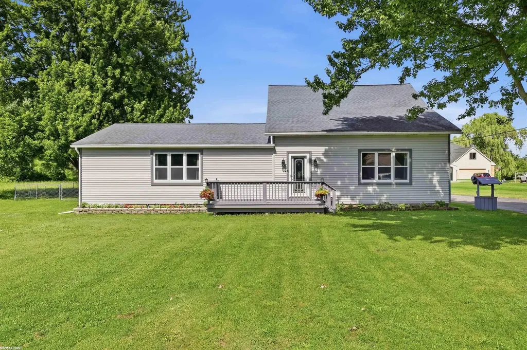 29 Pickford Road Kimball Township MI 48074