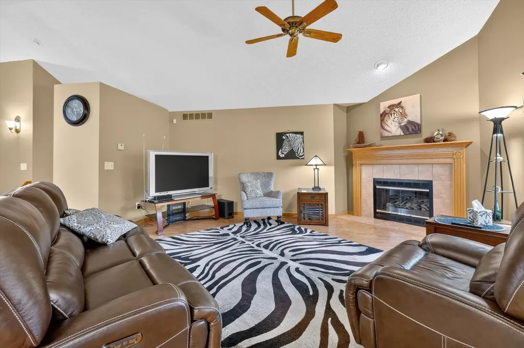 3629 New Boston Drive Sterling Heights City MI 48314
