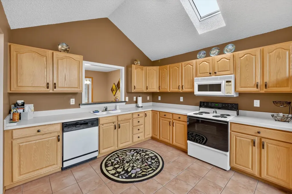 3629 New Boston Drive Sterling Heights City MI 48314