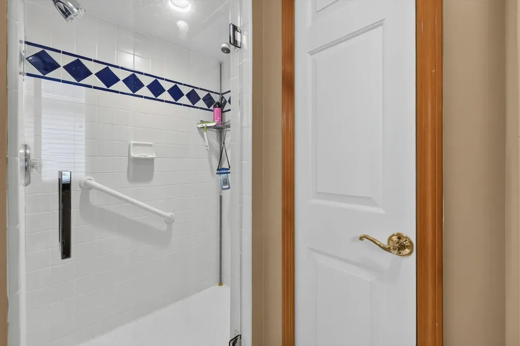 3629 New Boston Drive Sterling Heights City MI 48314