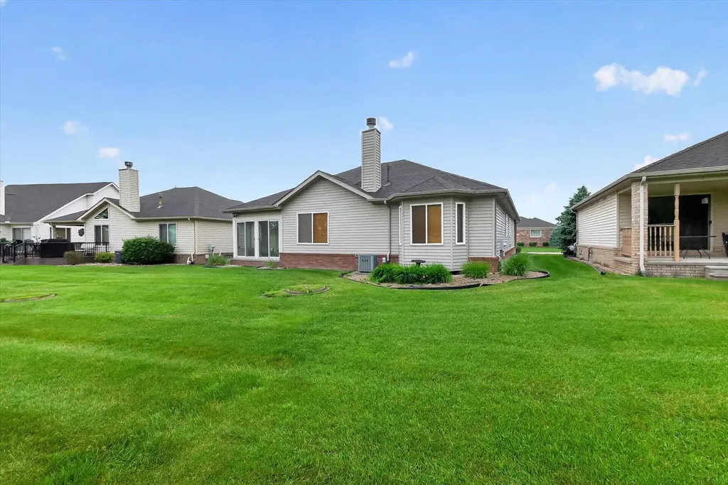 3629 New Boston Drive Sterling Heights City MI 48314