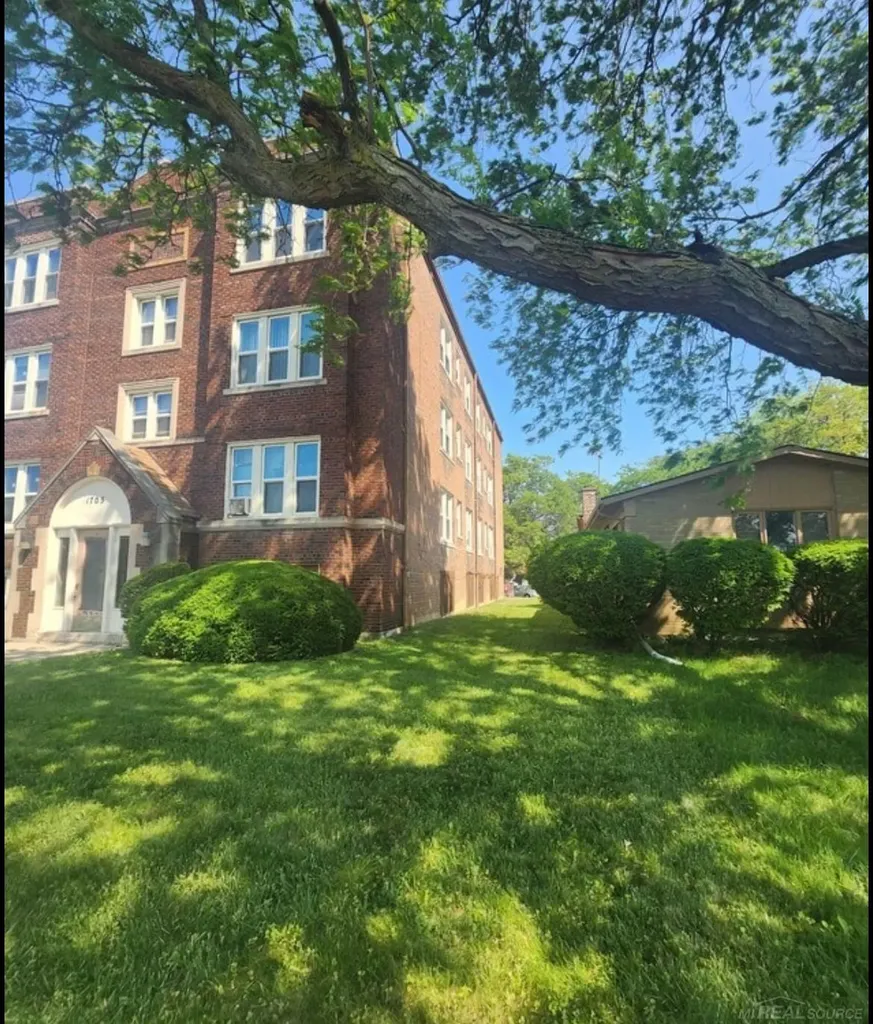 1705 Oakman Boulevard Detroit City MI 48238