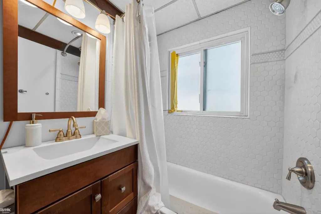 8563 South Channel Drive Clay Township MI 48028