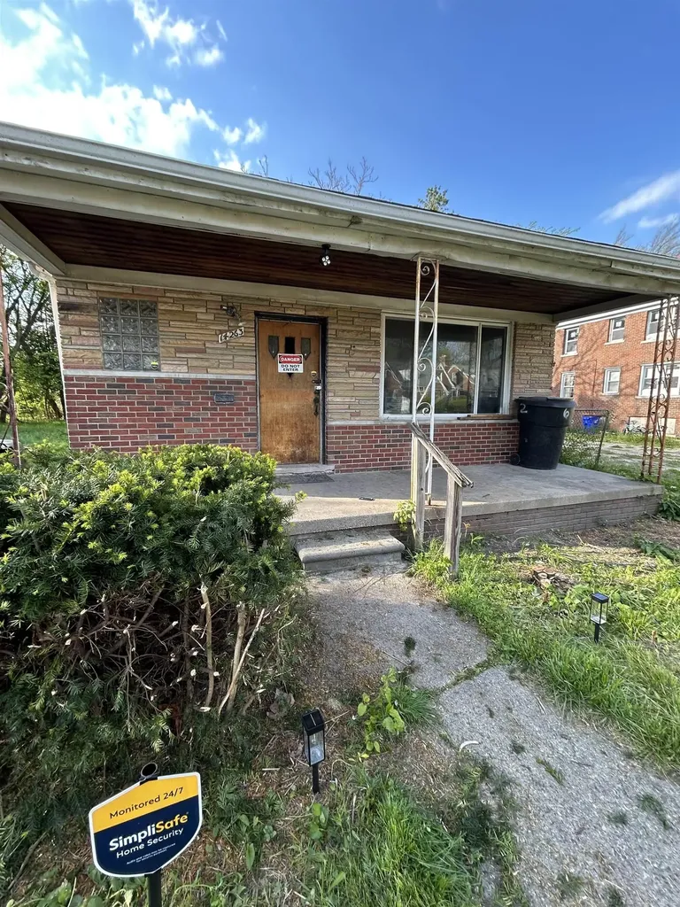 14263 Hampshire Street Detroit City MI 48213