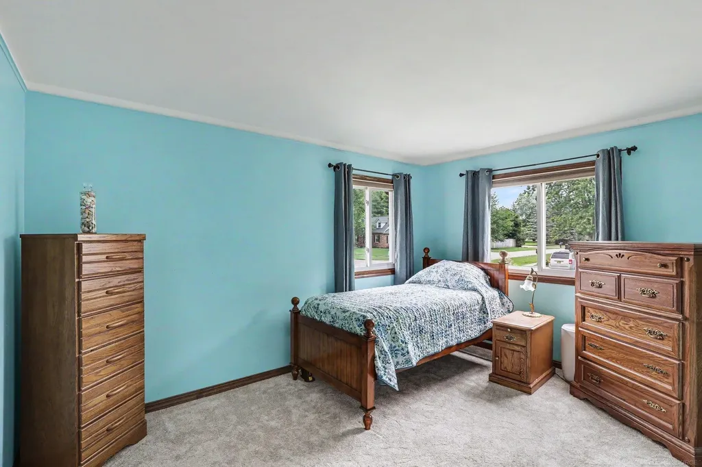 302 Westwinds Drive Almont Village MI 48003