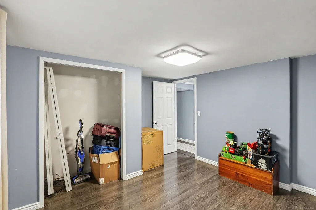 302 Westwinds Drive Almont Village MI 48003