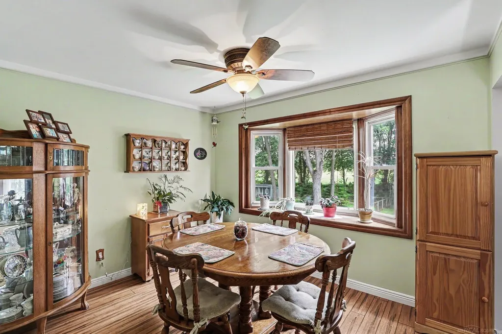 302 Westwinds Drive Almont Village MI 48003