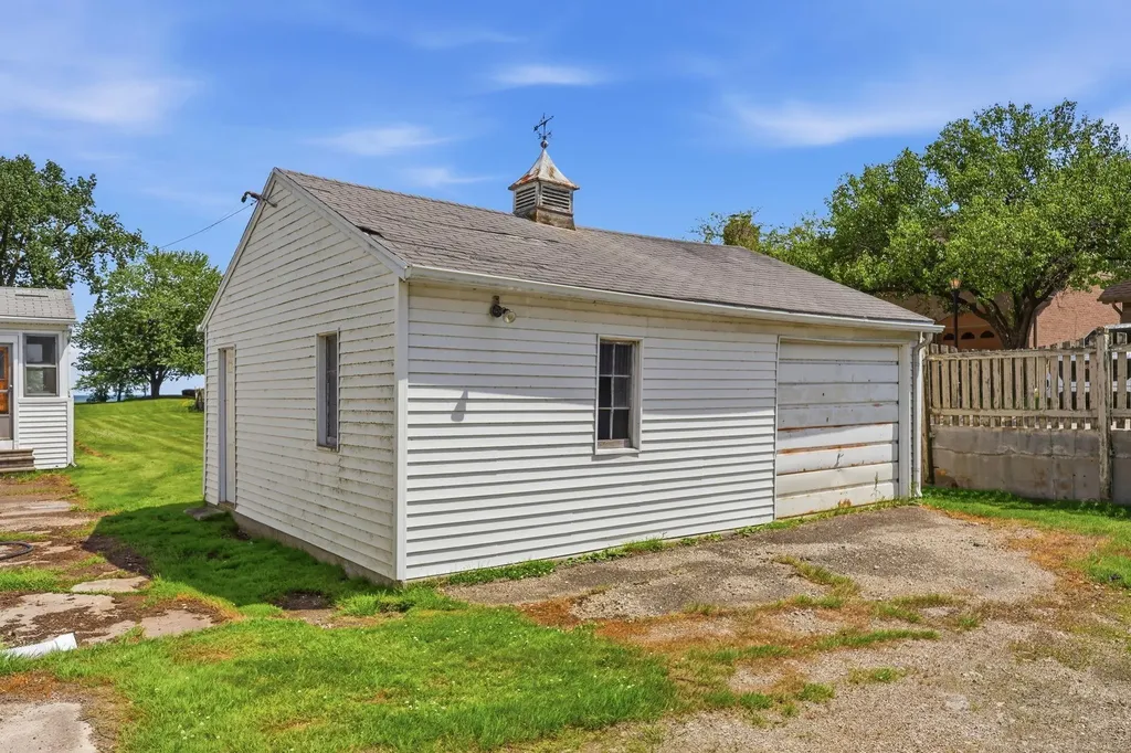 26800 Koerber Street St. Clair Shores City MI 48081