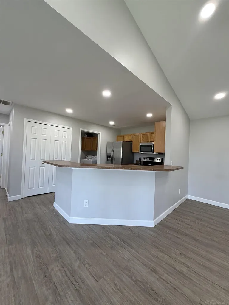 51768 Adler Park Drive Chesterfield Township MI 48051