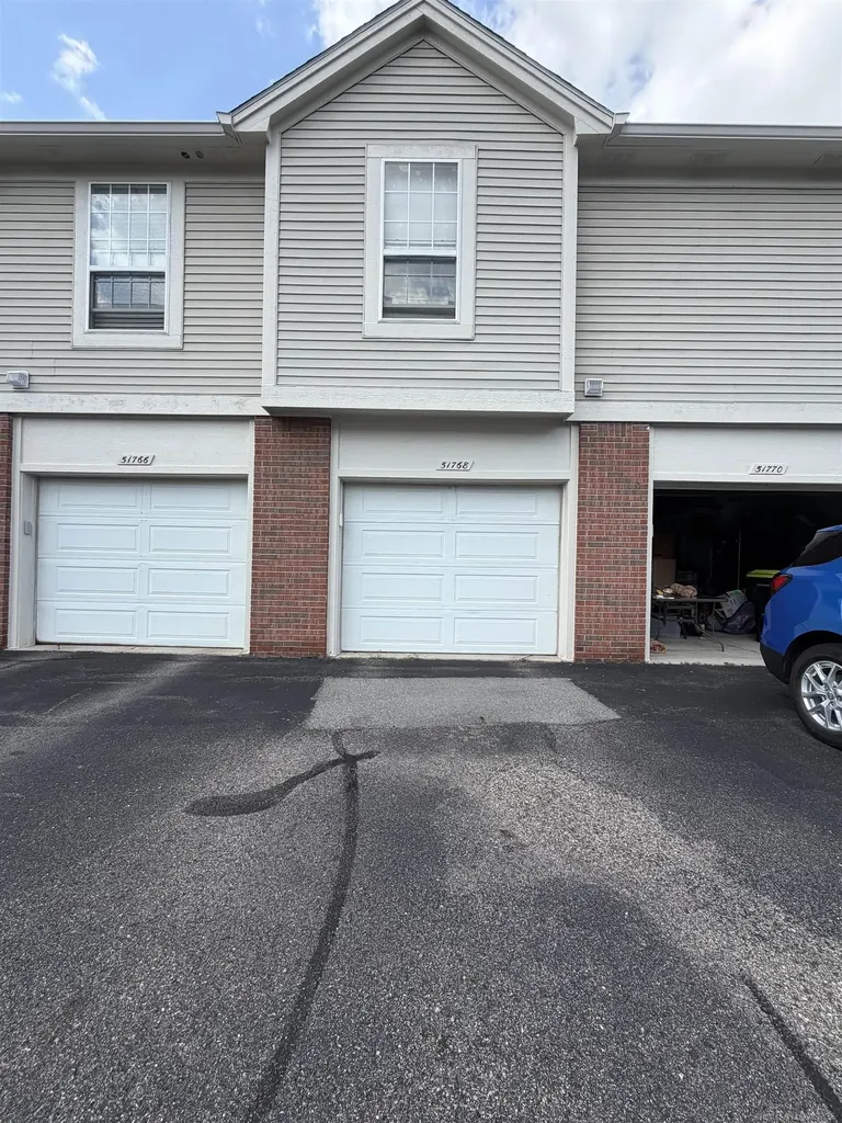 51768 Adler Park Drive Chesterfield Township MI 48051