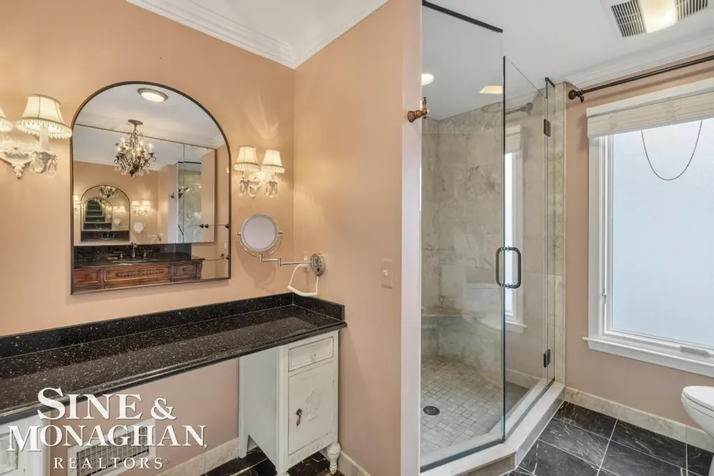 529 Lake Shore Road Village Of Grosse Pointe Shores City MI 48236
