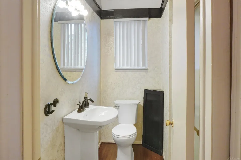 33726 Dyar Court Sterling Heights City MI 48310