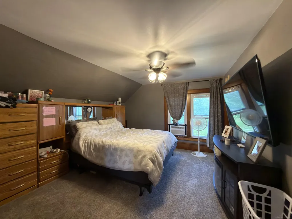 1451 N Loree Road Bridgehampton Township MI 48419