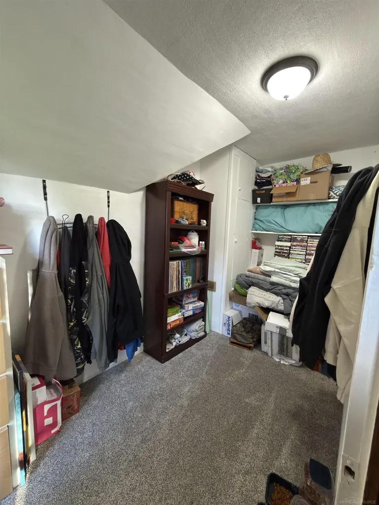 1451 N Loree Road Bridgehampton Township MI 48419