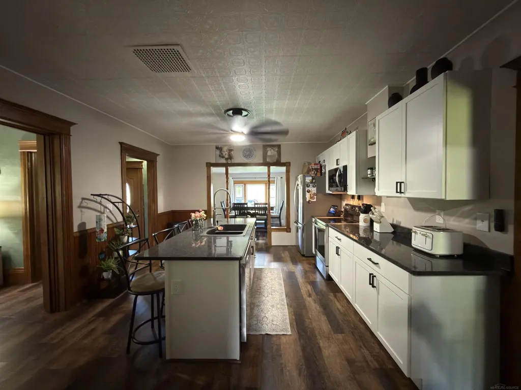 1451 N Loree Road Bridgehampton Township MI 48419