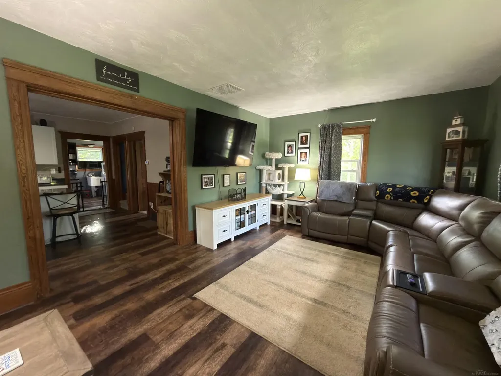 1451 N Loree Road Bridgehampton Township MI 48419